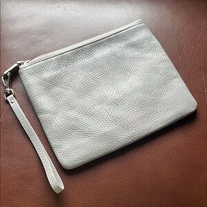 Mon purse leather wristlet
